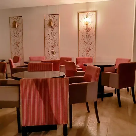 Κάμπινγκ Poiana Stelelor Văleni